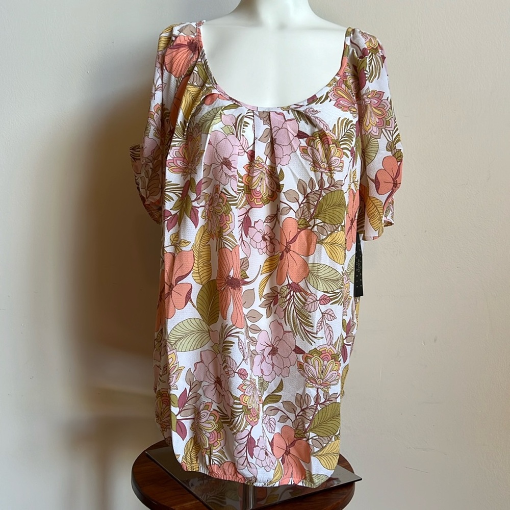 Sara Michelle floral top 1X NWT